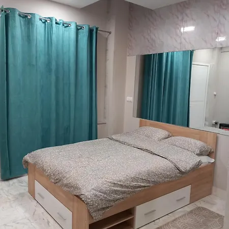 Litsa Fit Apartament *